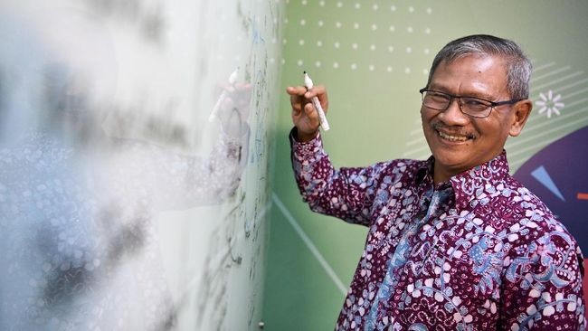 Jokowi Tunjuk Achmad Yurianto jadi Ketua Dewas BPJS Kesehatan