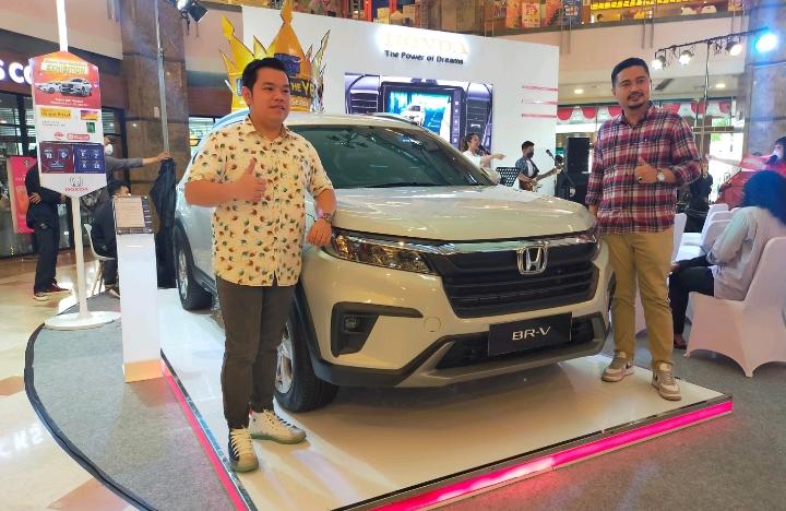 Buruan! Beli Honda BRV atau City Hatchback, Konsumen Bisa Bawa Pulang iPhone 13 Pro