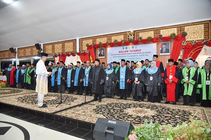 120 Dewan dan Majelis Hakim MTQ ke-43 Provinsi Riau  Dilantik Malam Tadi
