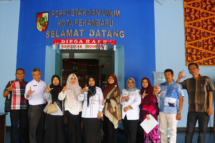 Dispusip Pekanbaru Dapat Kunjungan Sharing Informasi dari Dispusip Bukittinggi