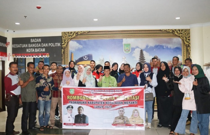 Rombongan Paskibraka Meranti Kunjungan ke Batam