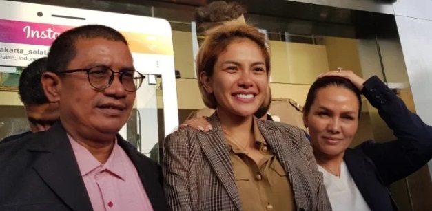 Nikita Mirzani Bebas, Tapi Tetap Wajib lapor Seminggu 2 Kali