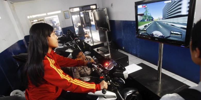 Ssst, Sekarang Bikin Perpanjangan SIM Bisa Online