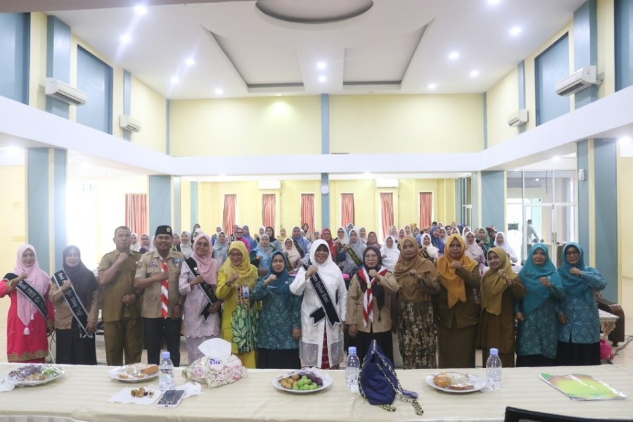 Buka Sosialisasi Bunda PAUD dan Pijar, Ismiatun Dorong Penguatan Layanan Pendidikan Anak
