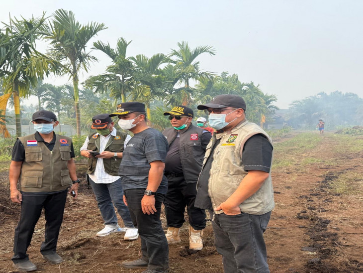 Cegah Dampak Karhutla, Kadiskes Kampar Zulhendra Das’at Menghimbau Masyarakat Gunakan Masker, Waspada ISPA