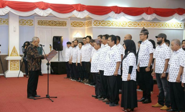 TAHNIAH...Gubri Kukuhkan Pengurus DKR 2017-2022