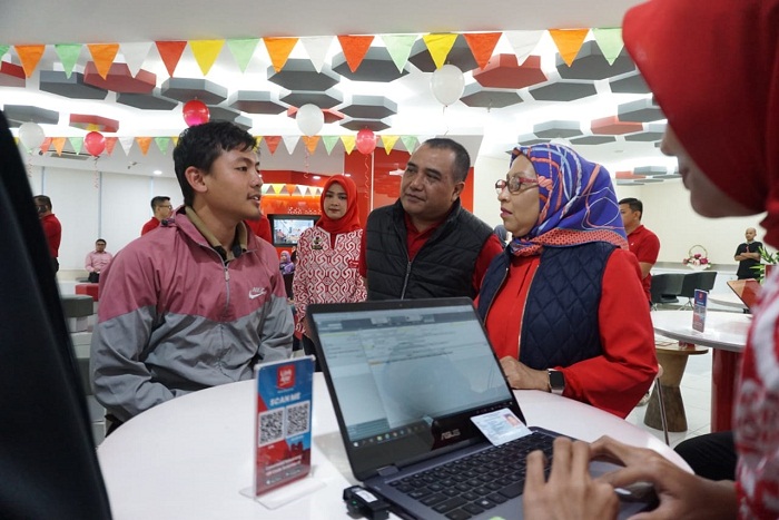 Hari Pelanggan 2019, Manajemen Telkomsel Hadir Langsung Melayani Pelanggan di GraPARI