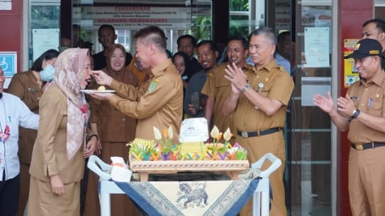 Peringati HKN ke-58 Tahun, Bupati Rohil Ajak Seluruh Insan Kesehatan Tinggkatkan Pelayanan Kepada Masyarakat