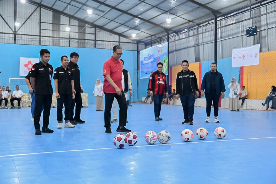 Asisten Toharuddin Buka Mutiasari Unity Cup