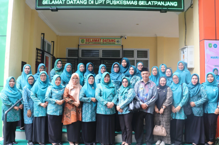 Ketua TP PKK Kabupaten Kepulauan Meranti Buka kegiatan IVA Test Peringati HKG PKK ke 53