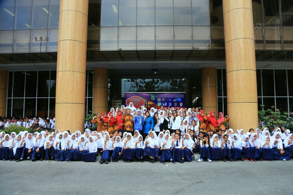 Dispersip Bersama Diskominfotik Riau Gelar Anjangsana Aksi Pelajar SMPN 11 Pekanbaru