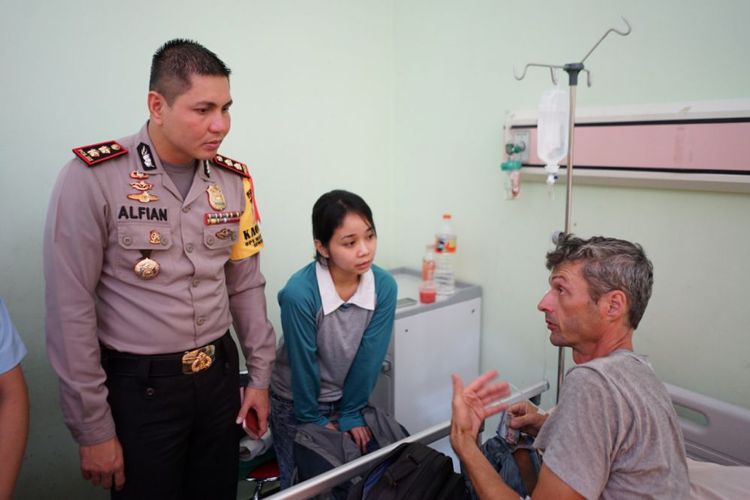 Uang Habis Buat Traveling, Turis Rusia Terpaksa Tidur di Kuburan, Sempat Dikira Pencuri, Begini Pengakuannya