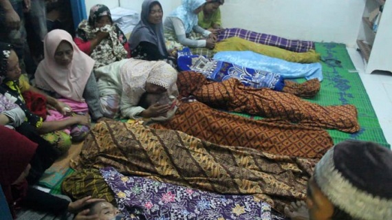 11 Meninggal, 18 Murid Madrasah Hilang Pasca Banjir Bandang di Madina