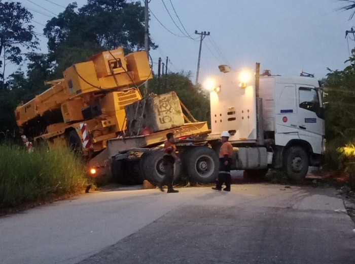 Sempat Putus, Jalan Badak Menuju Perkantoran tenayan Sudah Bisa Dilalui Pagi Tadi