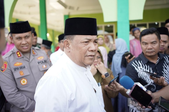 Tanpa APBD, Hutama Karya Perbaiki Jalan Garuda Sakti Sepanjang 12 Kilometer