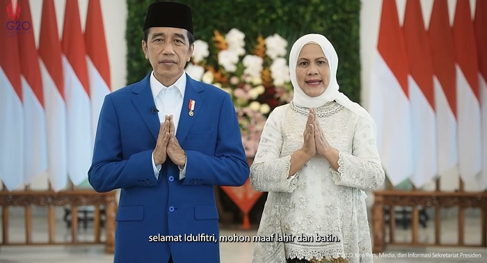 Presiden Jokowi dan Ibu Iriana Ucapkan Selamat Merayakan Idul Fitri