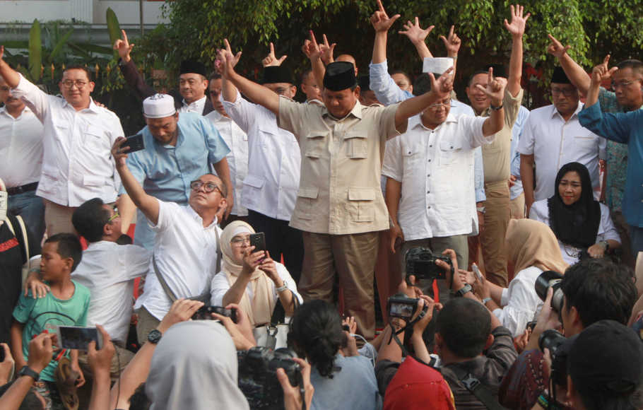 Sandiaga Uno 'Menghilang', Tak Dampingi Prabowo Saat Umumkan Kemenangan, Kemana?