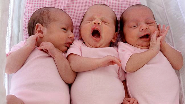 Duh, Senangnya... Bayi Kembar Tiga Asal Pelalawan  Lahir di RS Andini