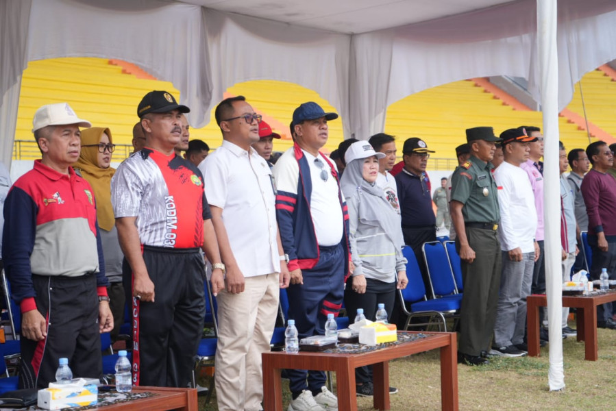 Kapolres Kuansing Hadiri Pembukaan Turnamen Bola Volly Dalam Rangka Meriahkan Hari Jadi Kuansing