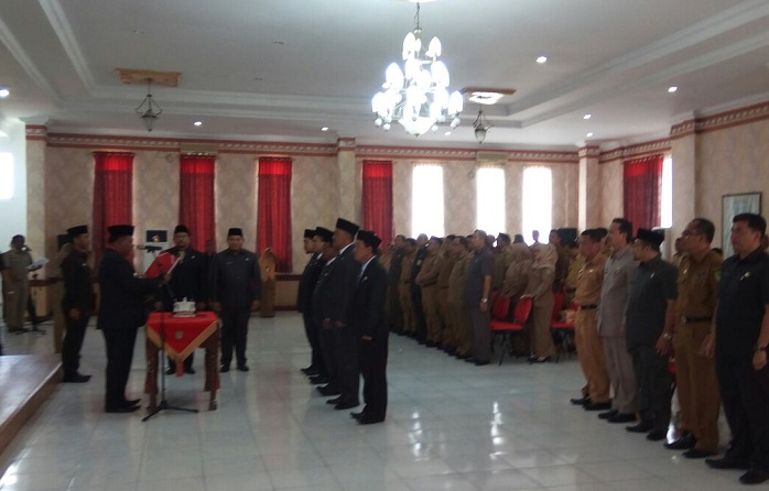 Wabup Jamaluddin Lantik Lima Pejabat Eselon III Pemkab Rohil