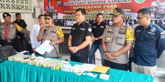 DOR DOR DOR...Penyelundupan 14 Kg Sabu Asal Riau Tujuan Medan Berhasil Digagalkan, Kurirnya Tewas Ditembak