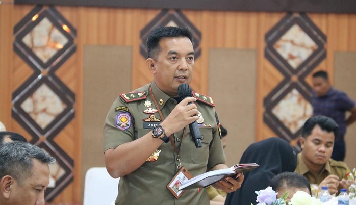 Satpol PP Kota Pekanbaru Segera Tertibkan APK yang Melanggar Aturan