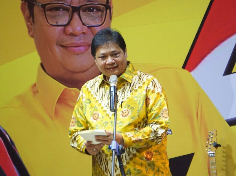 Airlangga Tunjuk Afrizal Sintong Sebagai Calon Bupati Rohil 2024 Dari Golkar