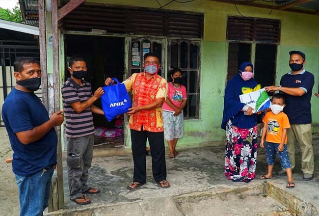Warga Pangkalan Kerinci Terbantu Adanya Bantuan Sembako dari RAPP