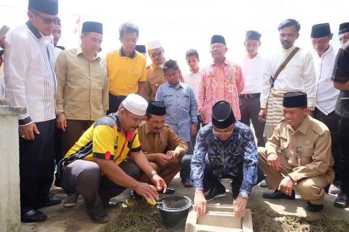 Bupati Inhil Resmikan Dimulainya Program DIMJ di Gaung Anak Serka