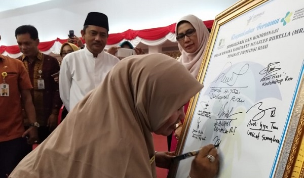 Pemkab Kampar Teken MoU Dukungan Pelaksanaan  Imunisasi Measles Rubella
