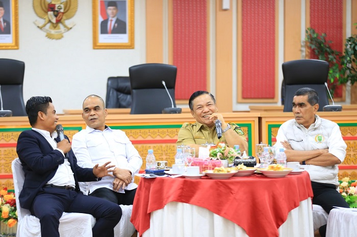 Mosi Tak Percaya Terhadap Sekwan, Pimpinan DPRD  Provinsi Riau Temui Plt. Gubernur