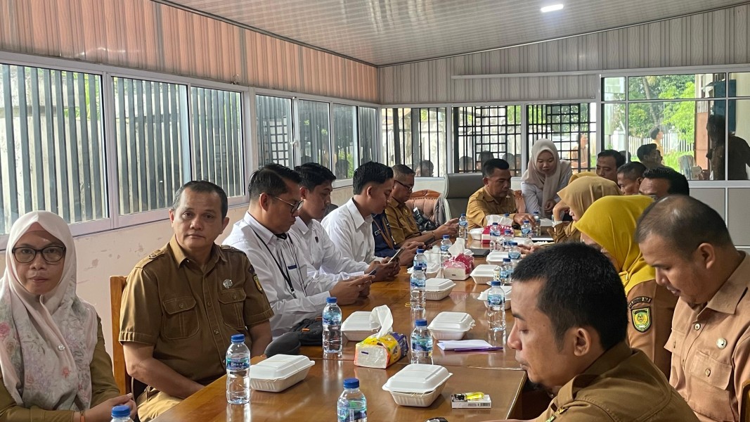 Asisten II Setda Inhil Ikuti Rakor Pengendalian Inflasi dan Sosialisasi Kesiapsiagaan Hadapi El Nino