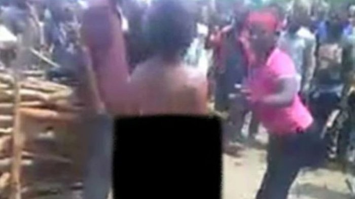 NGERI & KEJI... Seorang Perempuan Diperkosa, Dipenggal, dan Diminum Darahnya di Depan Orang Ramai