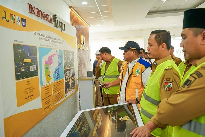 Kementerian PUPR  Serahkan  Instalasi Pengolahan IPAL Bambu Kuning ke Pemko Pekanbaru
