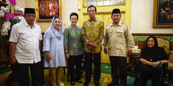 Disambut di  Yogjakarta, Sri Sultan Hamengkubuwono X 'Restui' Prabowo?  