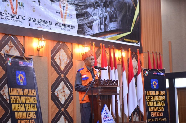 Diberi Target Rp200 Juta Per Orang, Wawako Pekanbaru Luncurkan Aplikasi Sinergas Bapenda, Apa Itu?