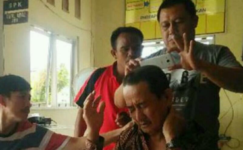 LAKNAT...Lagi Shalat Subuh di Masjid, Kepala Alwi Bahtiar Dihantam Batu Kali, Pelakunya Franky 