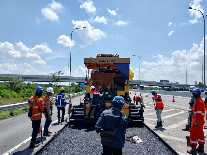MUDIK LEBARAN, HK Percepat Progres Perbaikan Tol Permai dan Terpeka