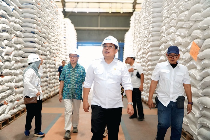 Pemerintah Siapkan Rp 6,5 Triliun untuk Bantuan Pangan Beras dan Minyak Goreng Periode Oktober dan November