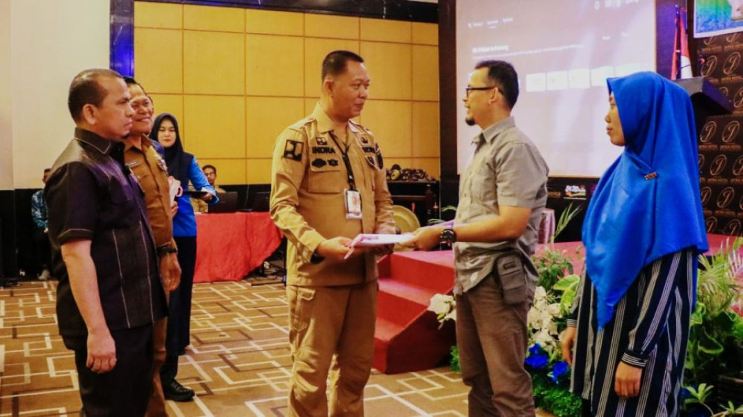 Warga Pekanbaru dapat Bimbingan Teknis Berbudidaya Ikan di Perkotaan