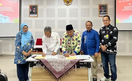 Perkuat Identitas Melayu, Pemkab Siak Lanjutkan MoU dengan UGM