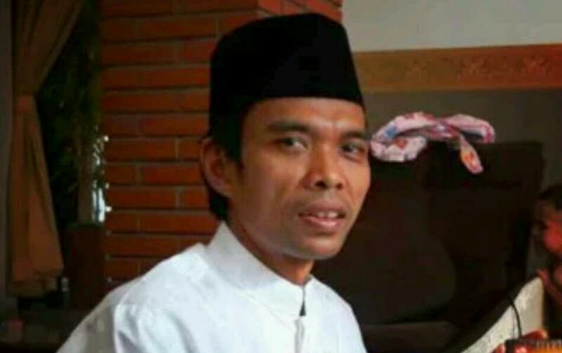 PENGAMAT: Kasus Persekusi  Terhadap Ustadz Somad Bisa Ganjal Kemenangan Jokowi di Riau