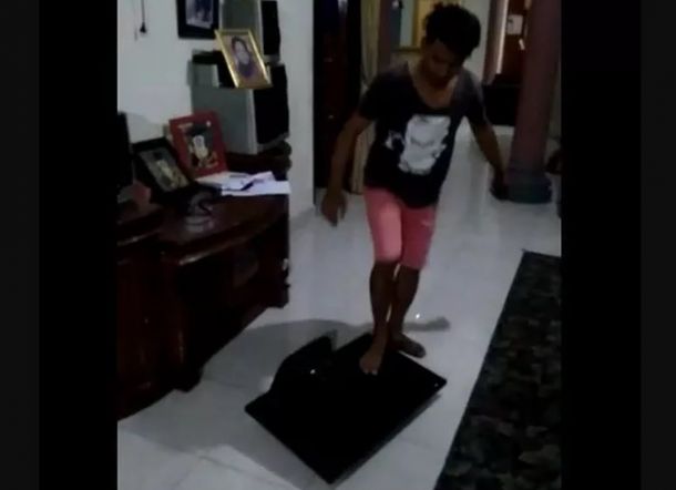 Terungkap! Pria yang Banting TV Gara-gara Prabowo Kalah Versi Quick Count Ternyata Warga Padang Pariaman-Sumbar, Namanya Fajar