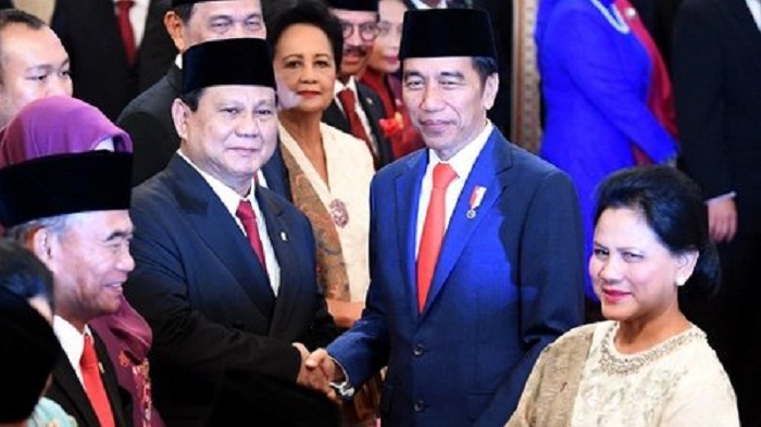 Terungkap! Ini Alasan Presiden Jokowi Pilih Prabowo sebagai Menhan, Pengalaman Beliau Besar' 