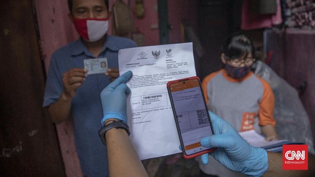 Pos Indonesia Sudah Salurkan Bansos Corona Rp34 T