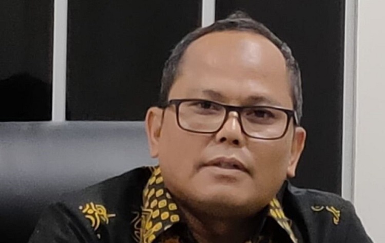Rusidi Rusdan  Gantikan Ilham Yasir Sebagai Ketua KPU Riau