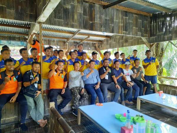 Wako Firdaus Kunjungi Atlet Riau di Porwil X Bengkulu