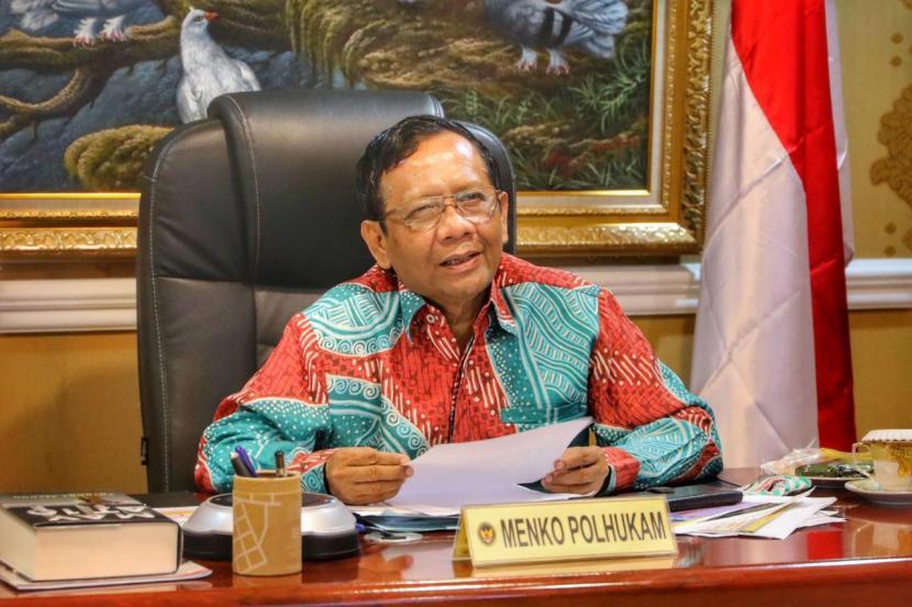 Ini Penjelasan Pemerintah Terkait Pertanyaan Kenapa Masjid Ditutup Tapi Mal Tetap Dibuka