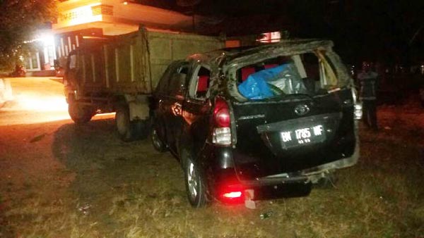Polisi-Rampok Kejar-Kejaran di Sikijang,  Oleng, Braaak....Avanza Kawanan Remuk Terjungkal