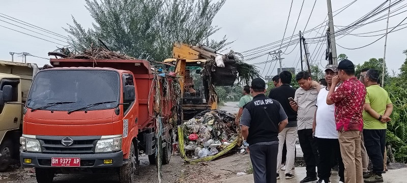 Tangani Sampah, DLHK Pekanbaru Terus Ingatkan PT EPP Bekerja Profesional